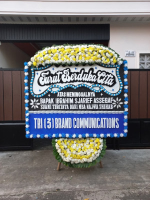 Papan Bunga Duka di Kelumpang Selatan